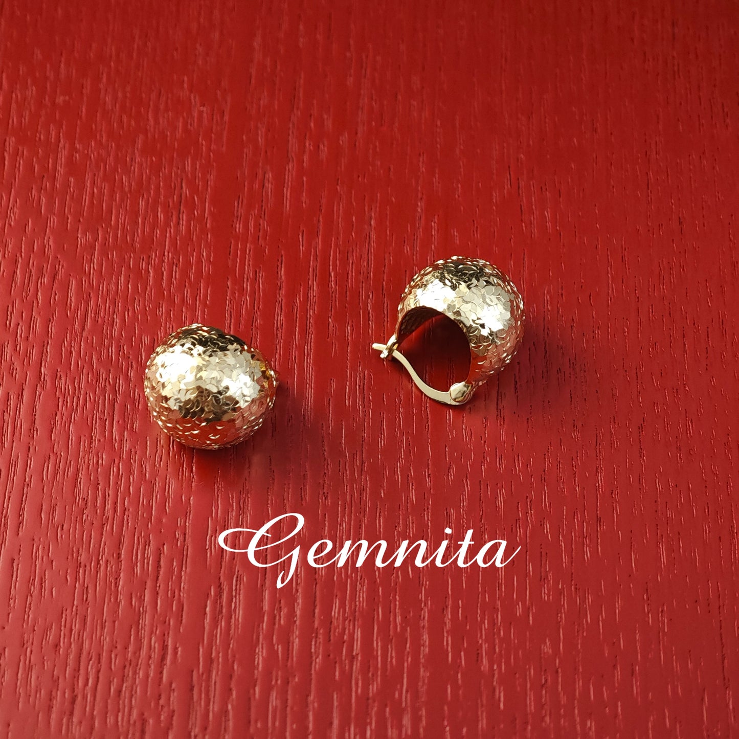 Vintage Glittering Spheres Earrings